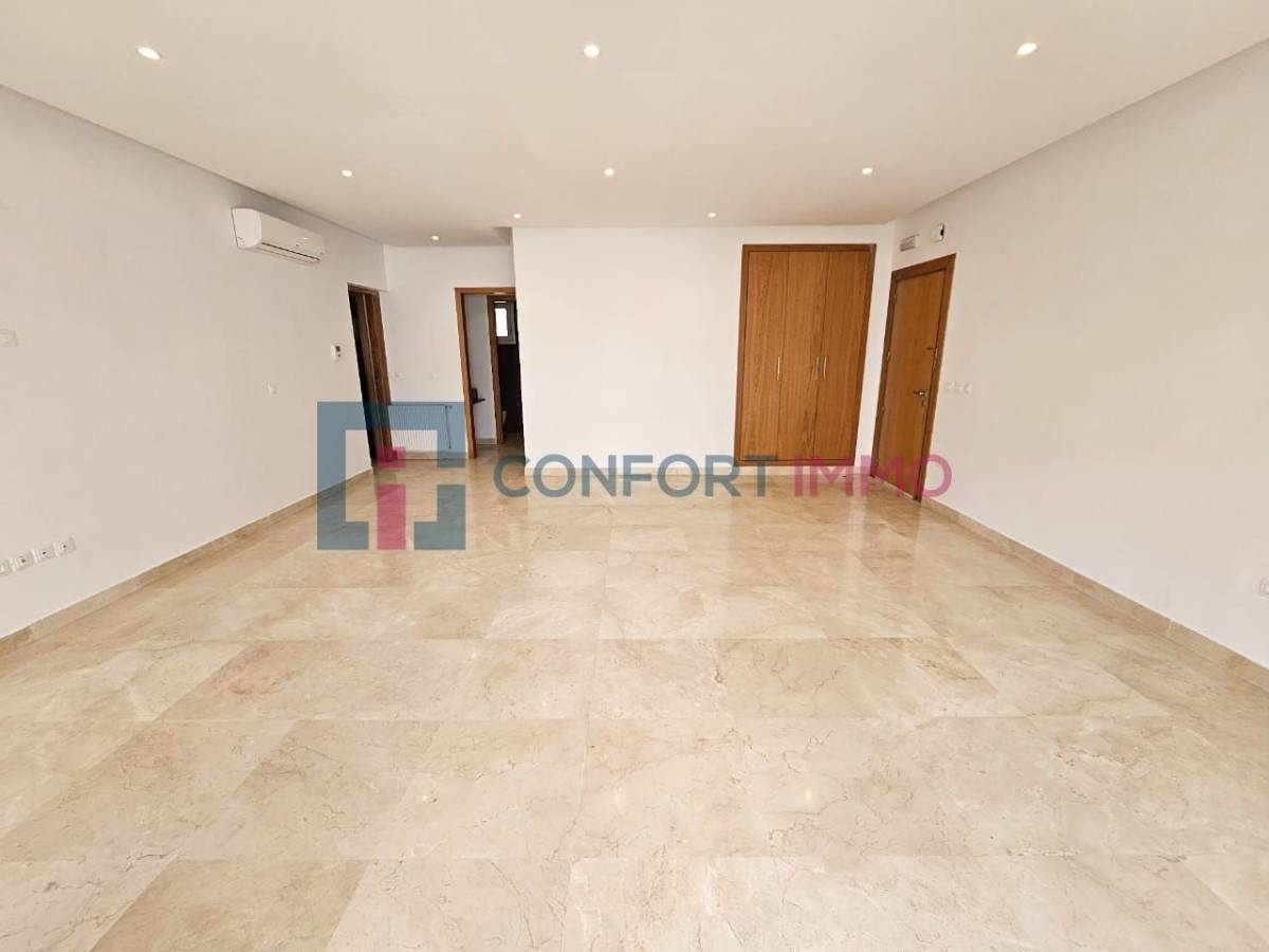 Luxury villa in Hammamet